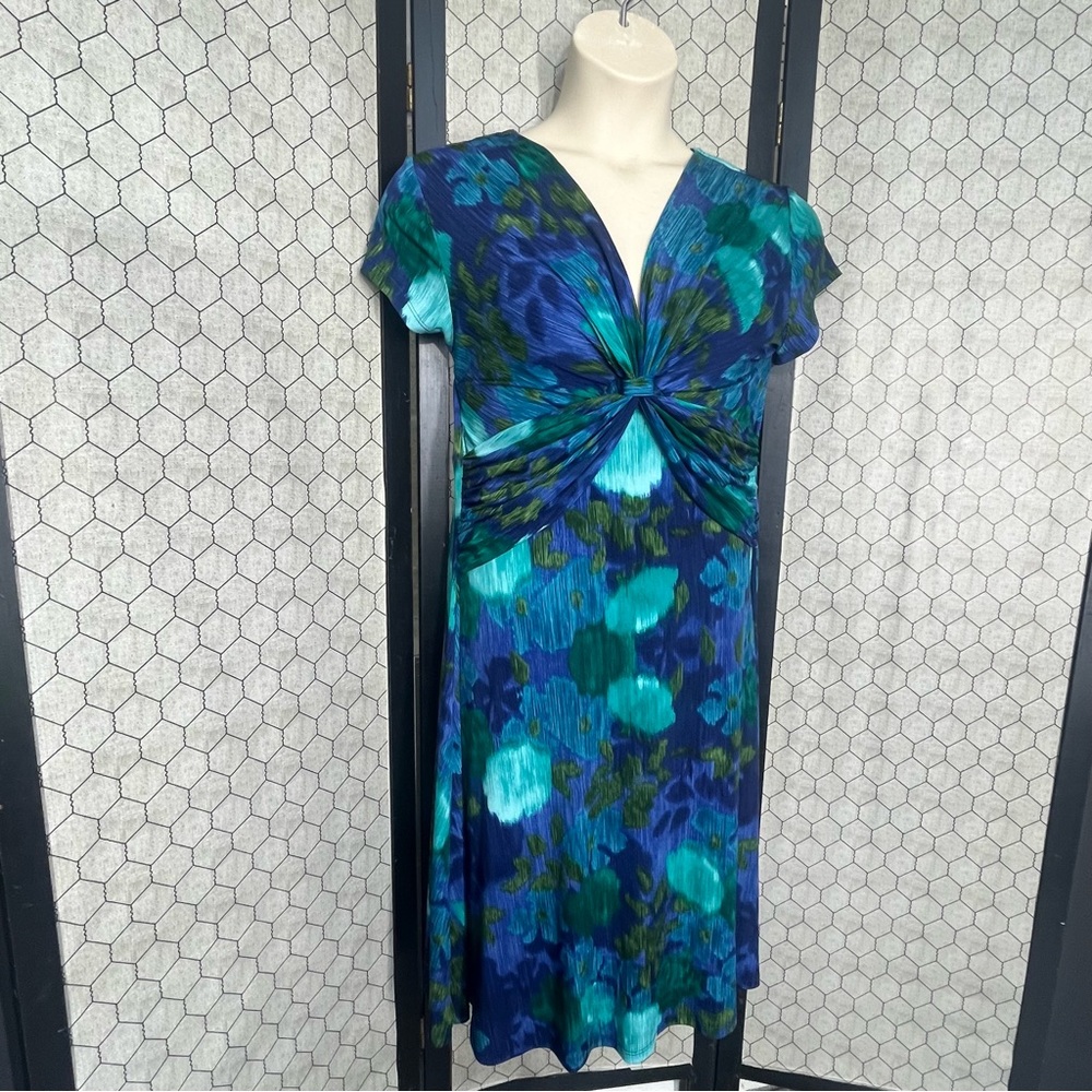Connected Apparel Abstract Floral Print Twist Front Dress - Picture 3 of 11